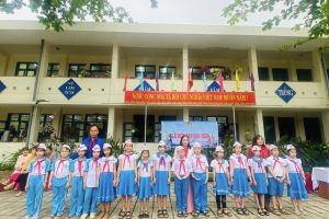 Lễ kết nạp Đội viên trường tiểu học Võ Thị Sáu năm học 2024 - 2025